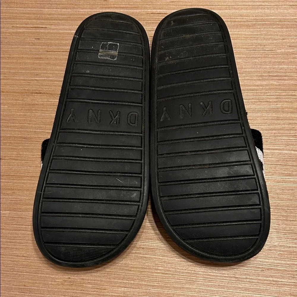 DKNY Black Slides with White Logo - Picture 2 of 4